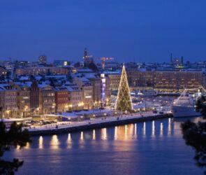 Christmas At Sweden | Gurucent